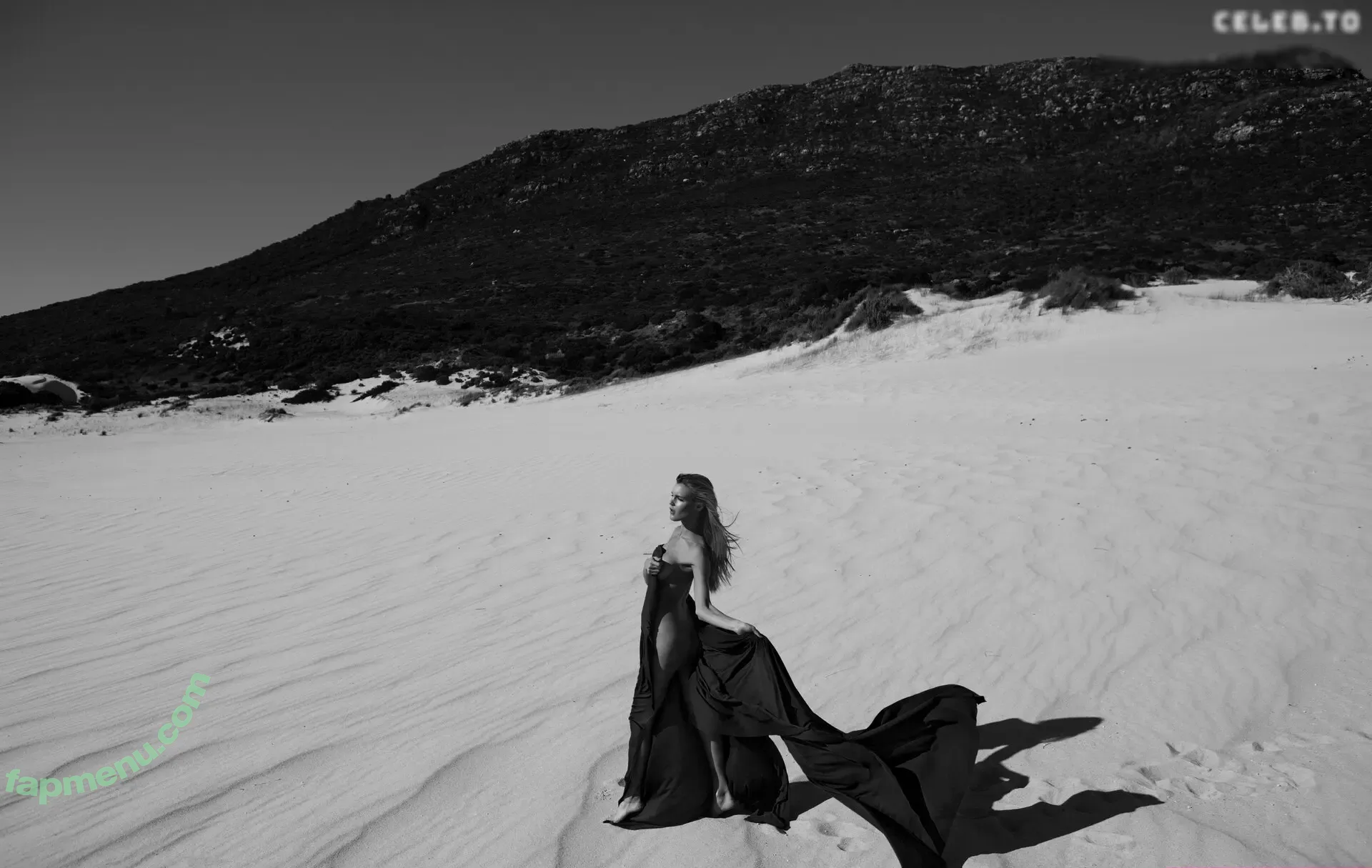 Joy Corrigan nude photo #2326 (_joycorrigan / joycorrigan / officialjoycorrigan)