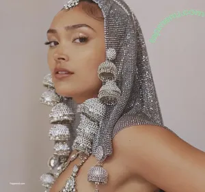 Joy Crookes / joycrookes / veronicaxbee nude photo #0041