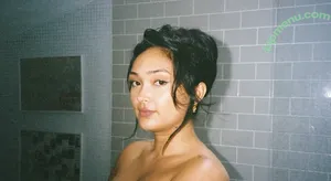 Joy Crookes / joycrookes / veronicaxbee nude photo #0048
