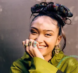 Joy Crookes / joycrookes / veronicaxbee nude photo #0060