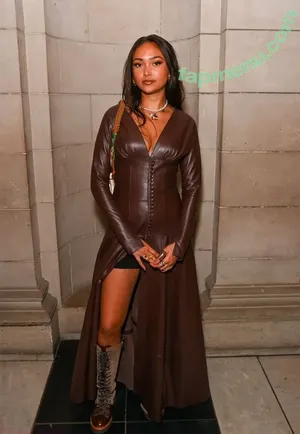Joy Crookes / joycrookes / veronicaxbee nude photo #0066