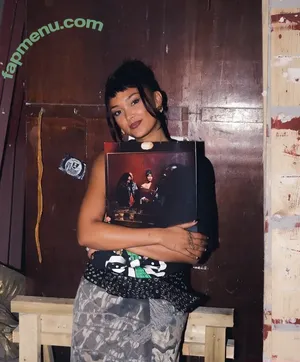 Joy Crookes / joycrookes / veronicaxbee nude photo #0080