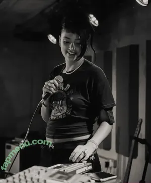 Joy Crookes / joycrookes / veronicaxbee nude photo #0085