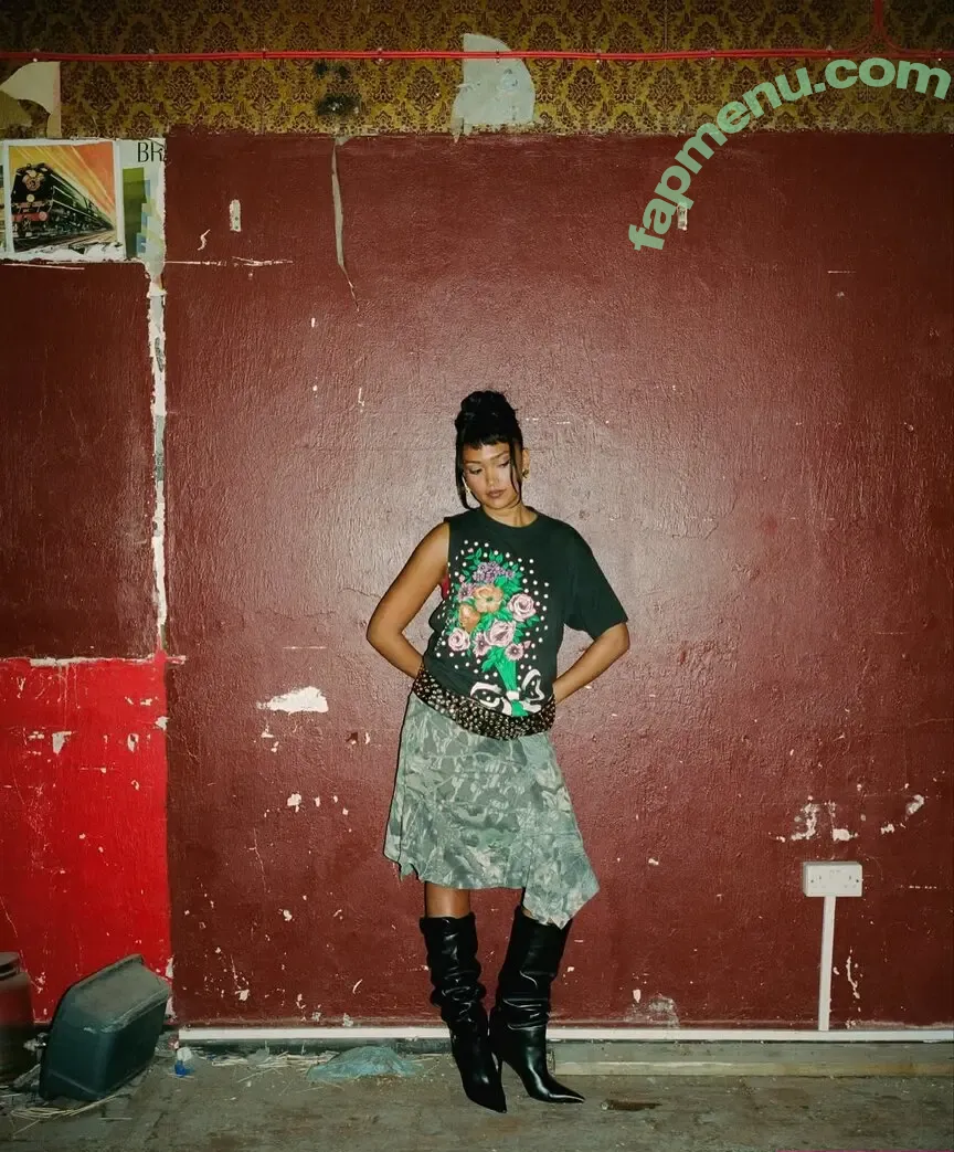 Joy Crookes nude photo #0078 (joycrookes / veronicaxbee)