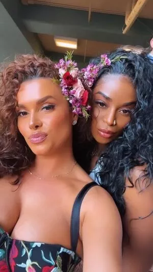 Joy Taylor / joytaylortalks nude photo #0281