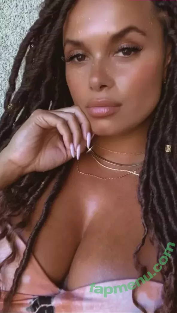 Joy Taylor nude photo #0025 (joytaylortalks)