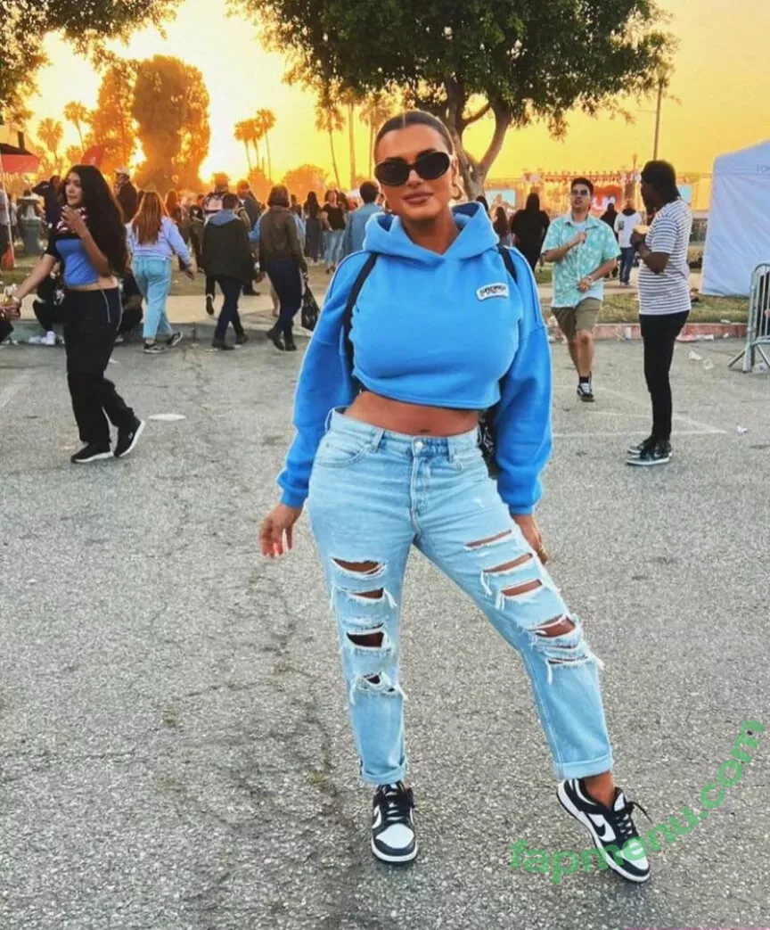 Joy Taylor nude photo #0127 (joytaylortalks)