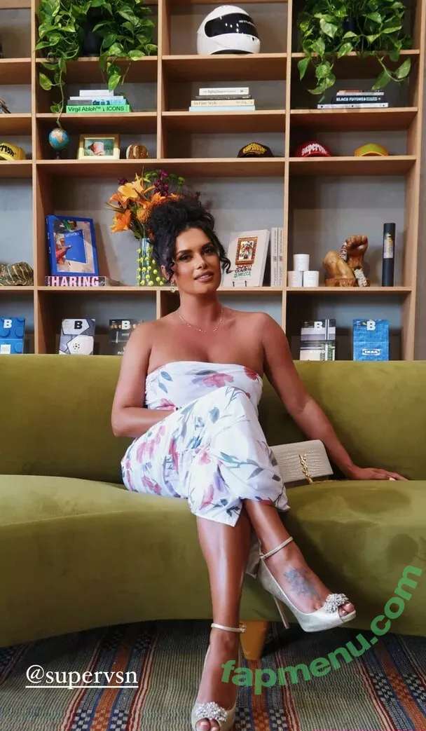 Joy Taylor nude photo #0132 (joytaylortalks)