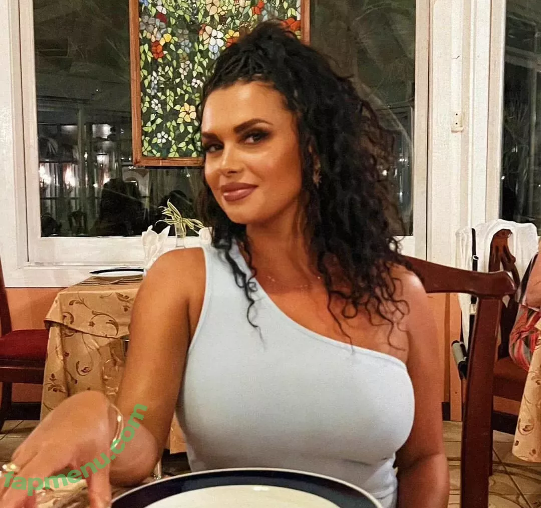 Joy Taylor nude photo #0211 (joytaylortalks)