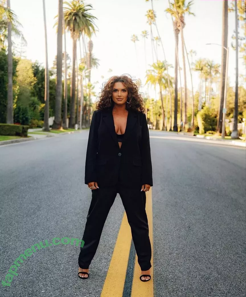 Joy Taylor nude photo #0333 (joytaylortalks)