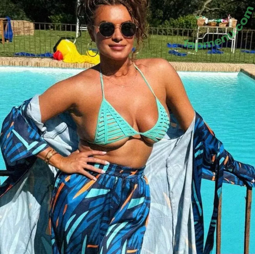 Joy Taylor nude photo #0527 (joyoustaylorjoyfree / joytaylortalks)