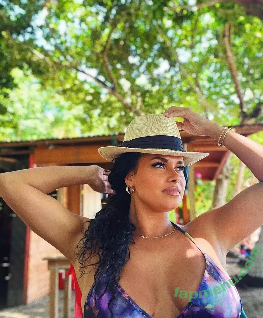 Joy Taylor nude photo #0705 (joyoustaylorjoyfree / joytaylortalks)