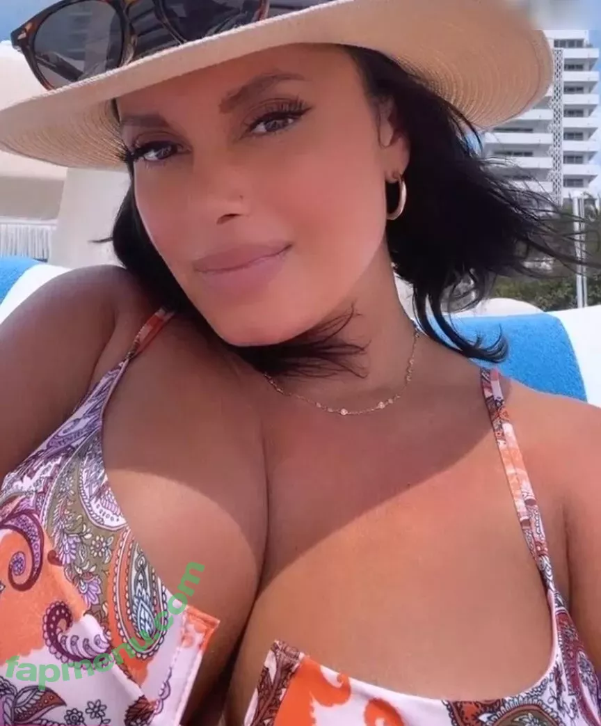 Joy Taylor nude photo #0707 (joyoustaylorjoyfree / joytaylortalks)