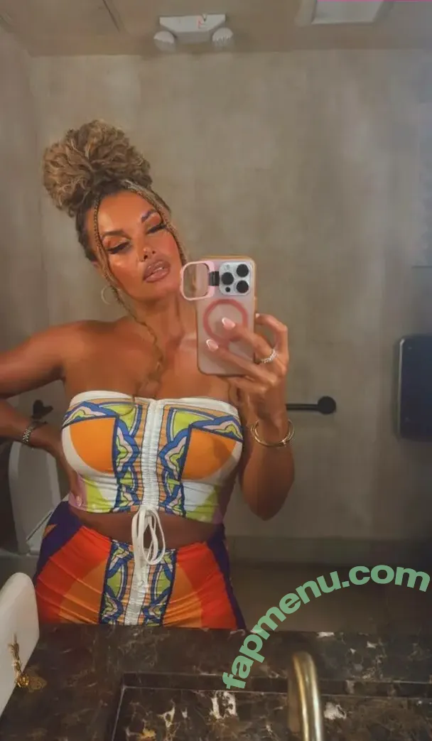 Joy Taylor nude photo #1206 (joyoustaylorjoyfree / joytaylortalks)