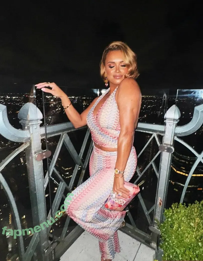 Joy Taylor nude photo #1361 (joyoustaylorjoyfree / joytaylortalks)