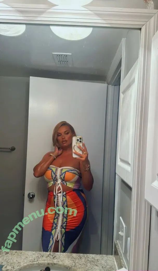 Joy Taylor nude photo #1372 (joyoustaylorjoyfree / joytaylortalks)