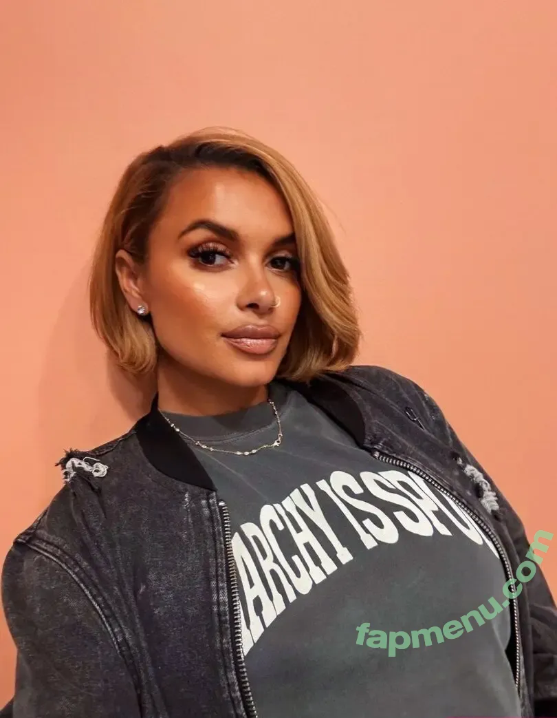 Joy Taylor nude photo #1386 (joyoustaylorjoyfree / joytaylortalks)