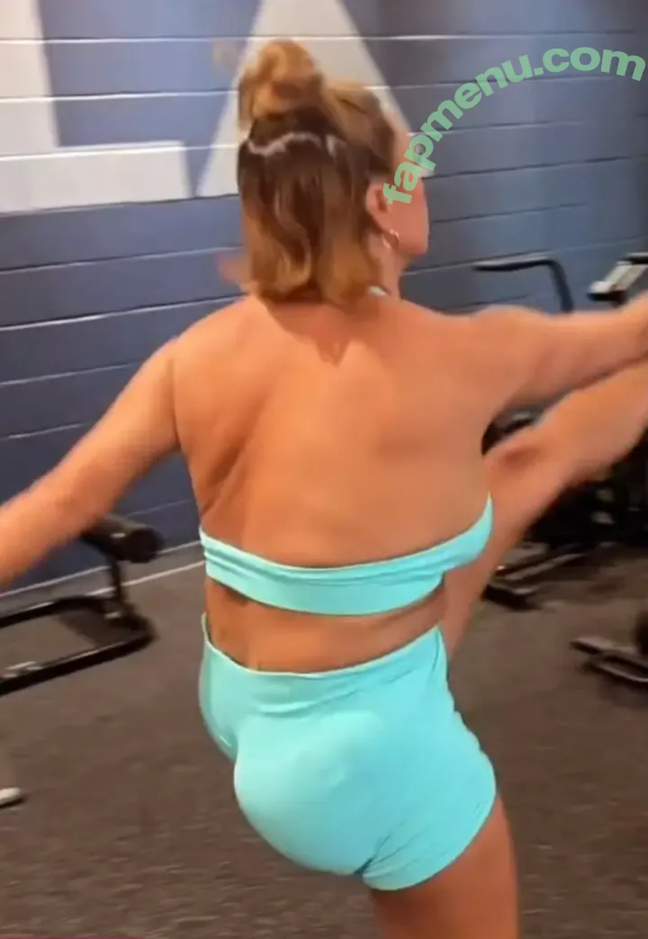 Joy Taylor nude photo #1390 (joyoustaylorjoyfree / joytaylortalks)