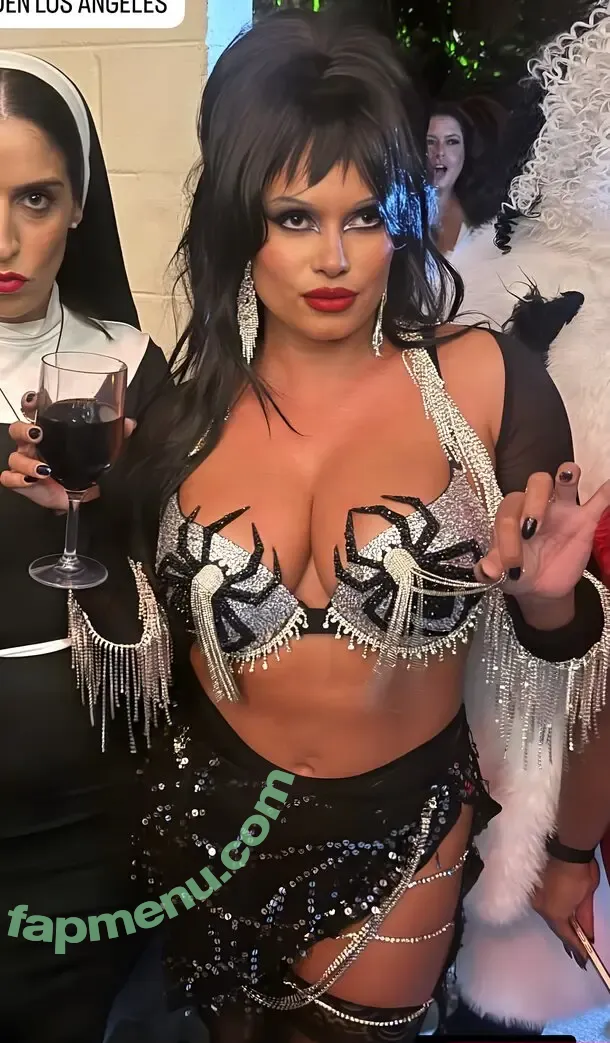 Joy Taylor nude photo #1430 (joyoustaylorjoyfree / joytaylortalks)