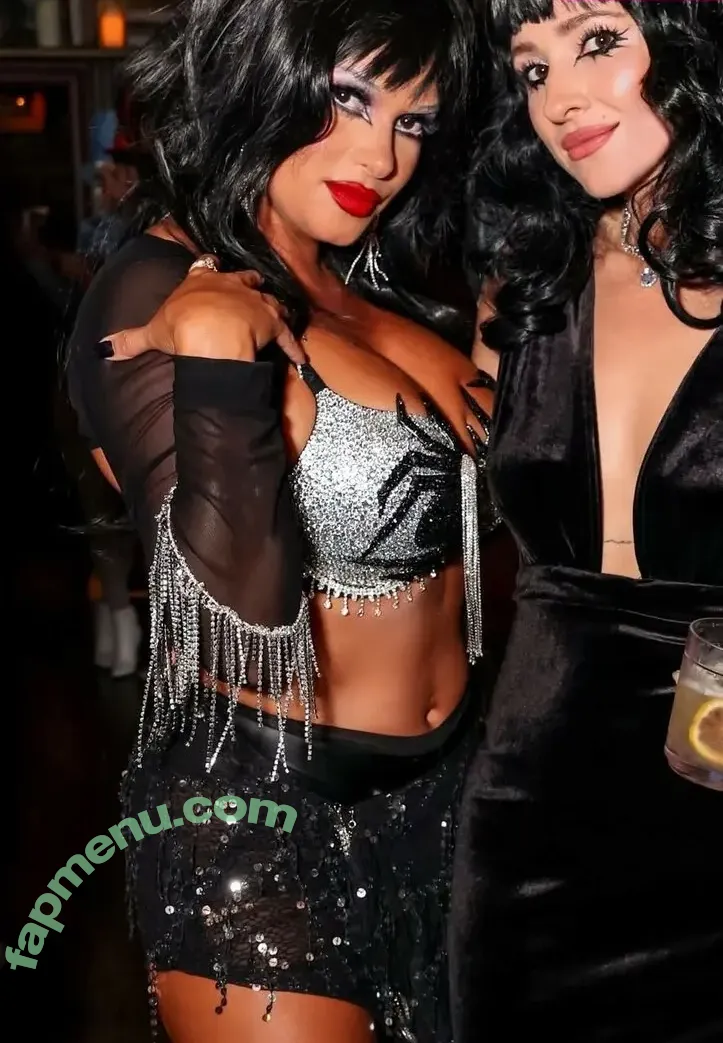 Joy Taylor nude photo #1446 (joyoustaylorjoyfree / joytaylortalks)