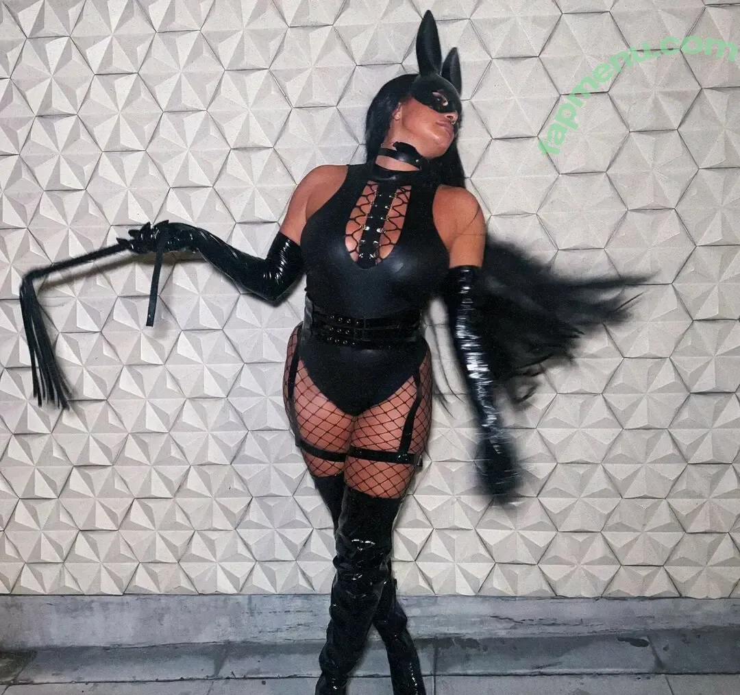 Joy Taylor nude photo #1455 (joyoustaylorjoyfree / joytaylortalks)