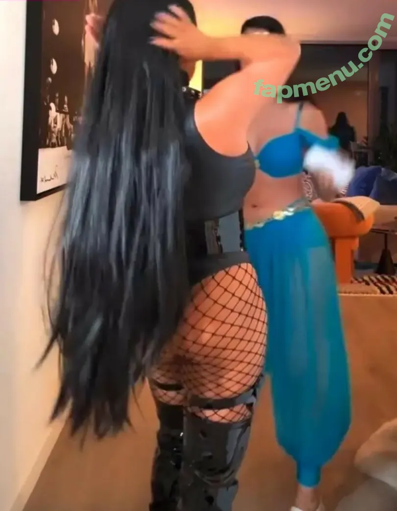 Joy Taylor nude photo #1467 (joyoustaylorjoyfree / joytaylortalks)