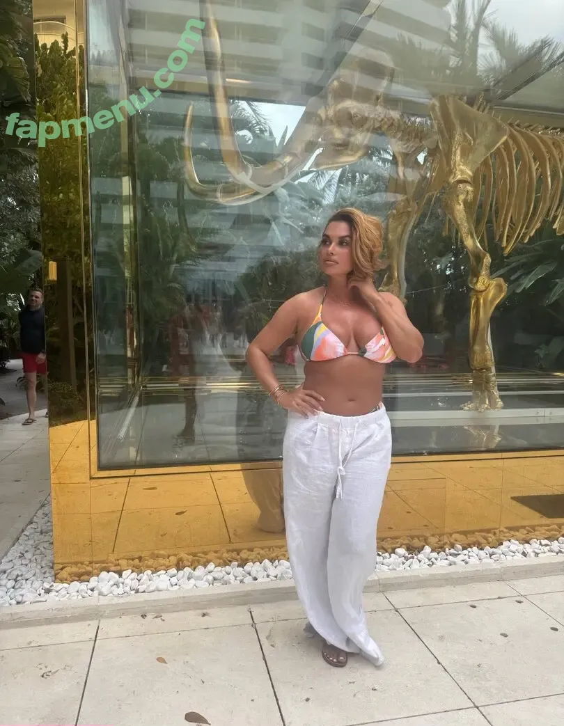 Joy Taylor nude photo #1486 (joytaylortalks)