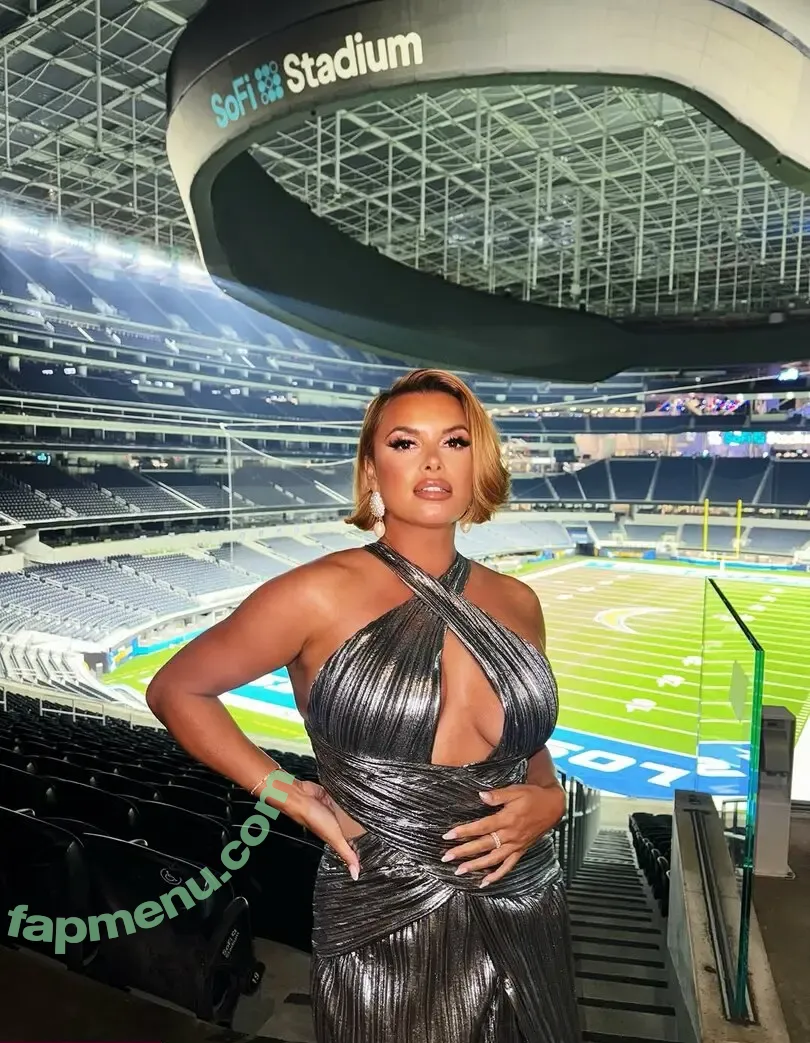 Joy Taylor nude photo #1514 (joyoustaylorjoyfree / joytaylortalks)