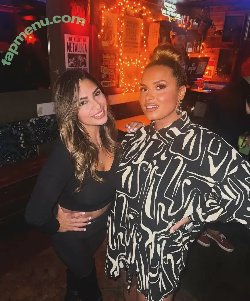 Joy Taylor nude photo #1538 (joytaylortalks)