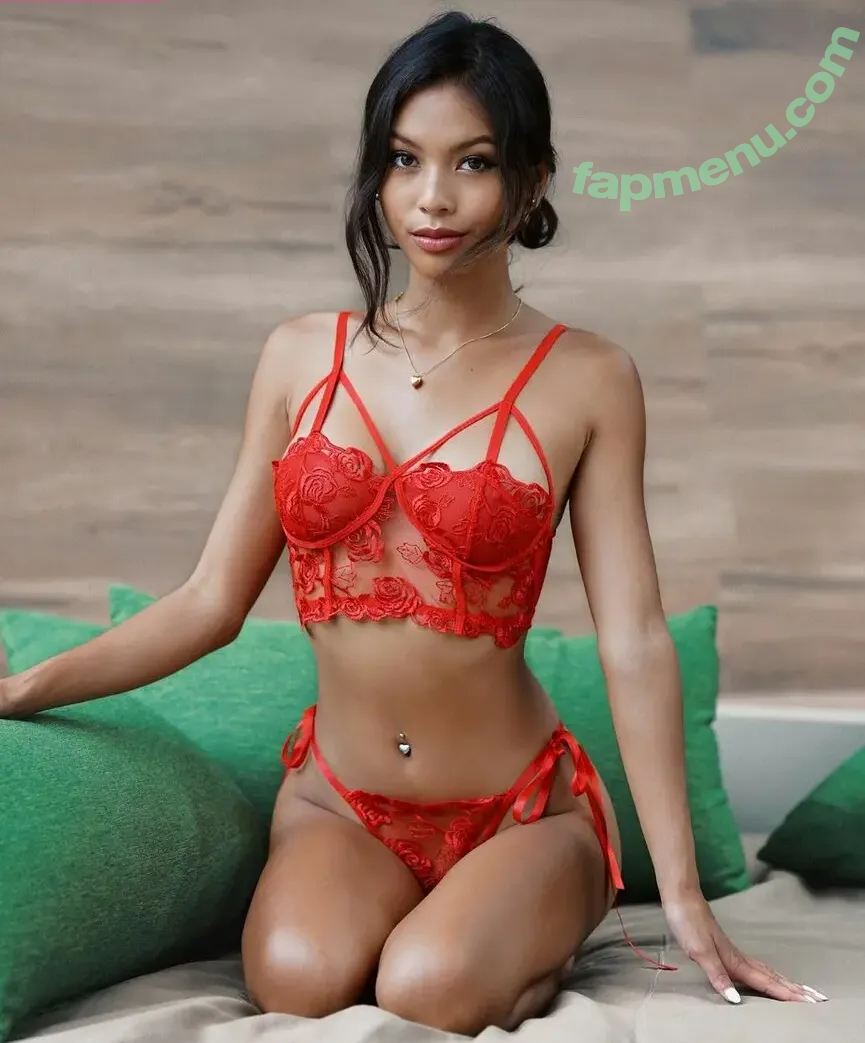 Joy Thailia nude photo #0004 (Joy Thailia)