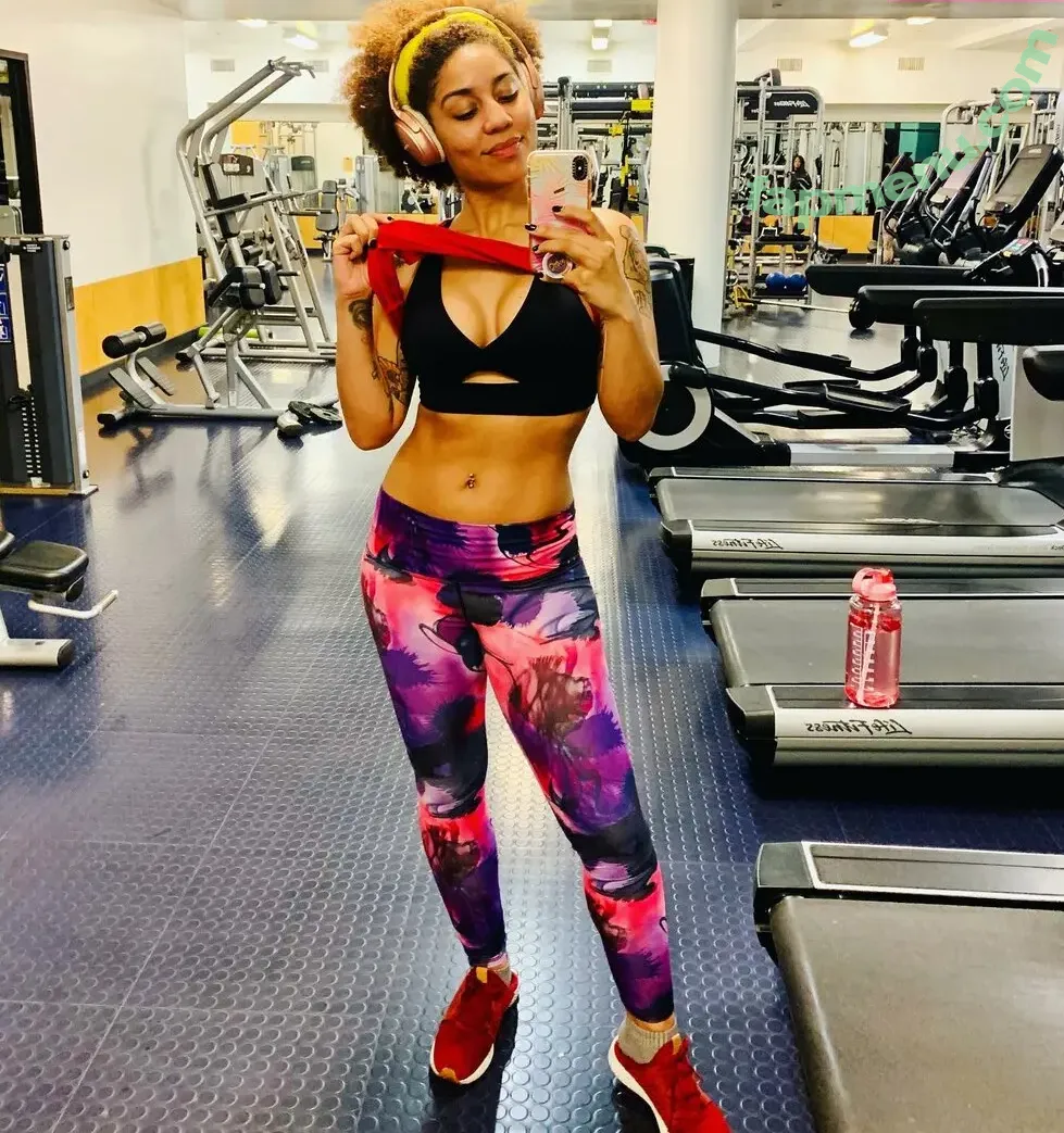 Joy Villa nude photo #0049 (joyvilla)