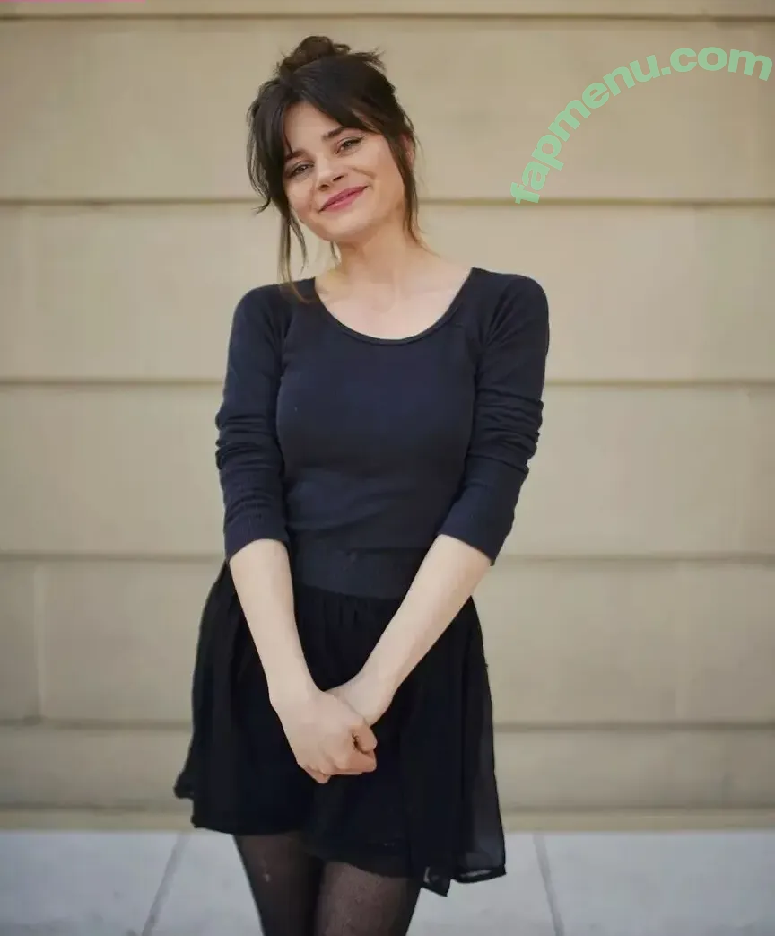 Joyce Ilg nude photo #0070 (mona.ameziane)
