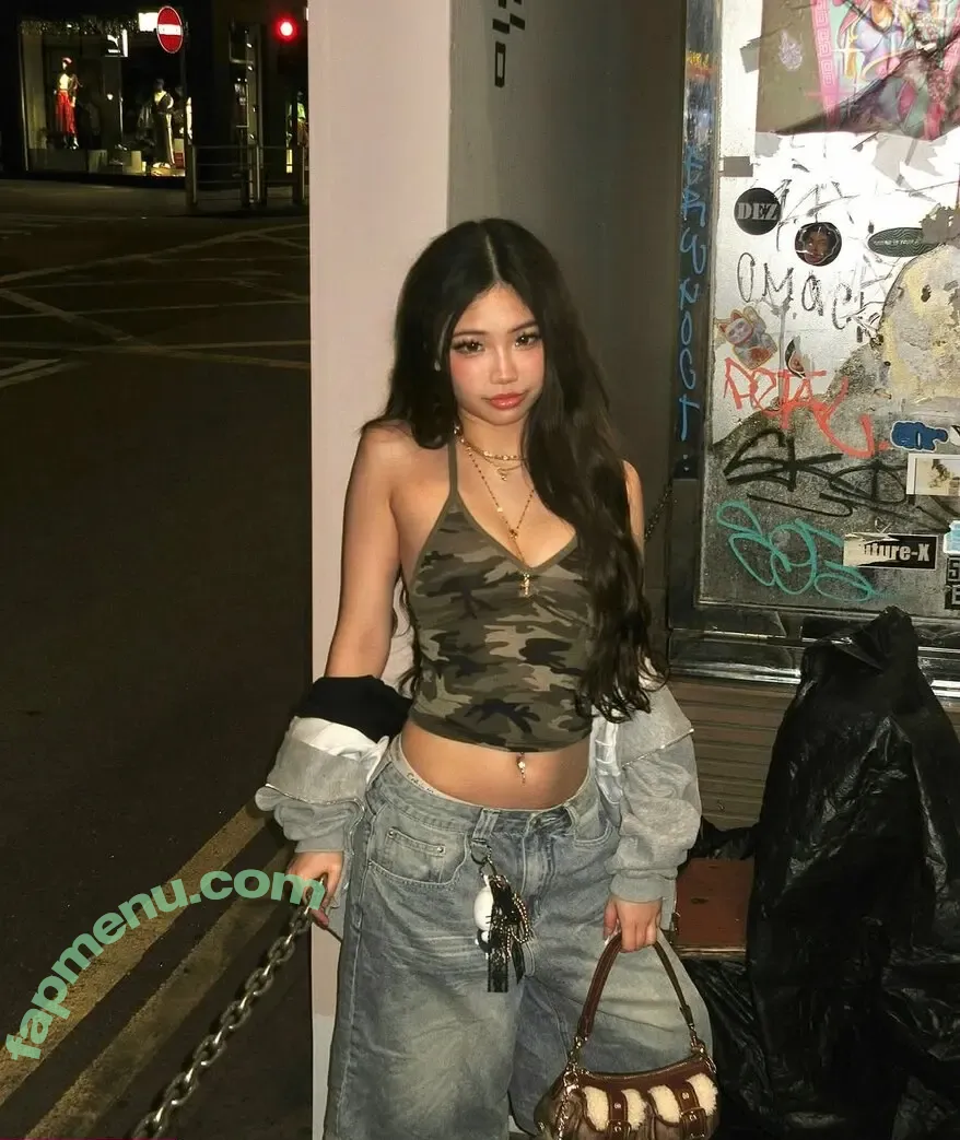 joycee.e nude photo #0022 (Joyce / joyce.caity / joyciejosephine)