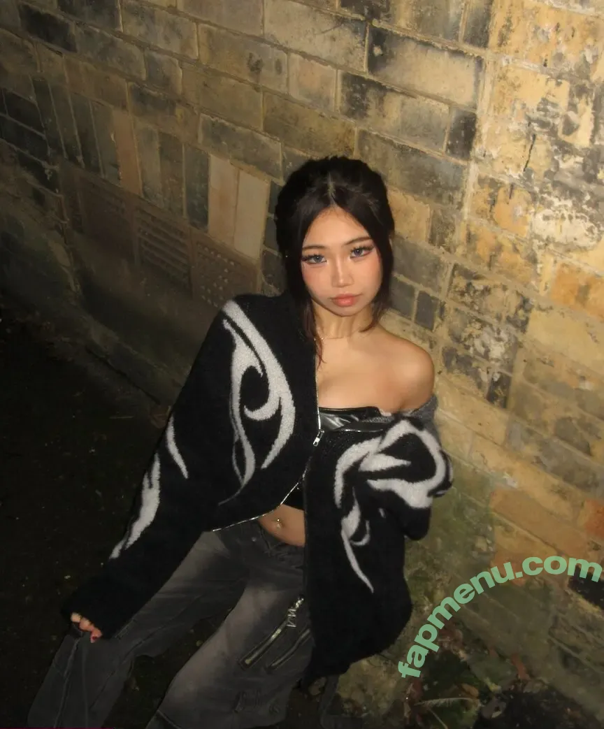 joycee.e nude photo #0068 (Joyce / joyce.caity / joyciejosephine)