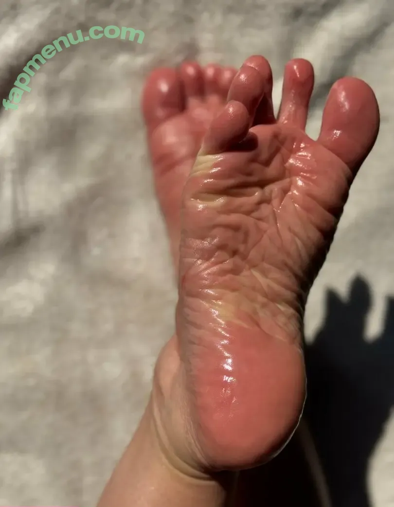 joyfullfeet nude photo #0091 (joy.fullfeet)