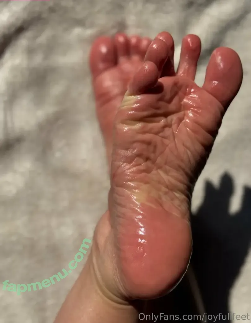 joyfullfeet nude photo #0092 (joy.fullfeet)