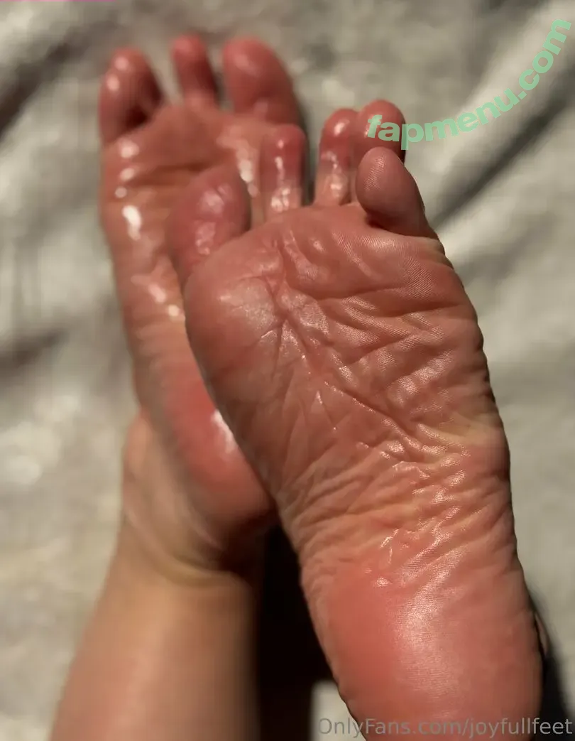 joyfullfeet nude photo #0097 (joy.fullfeet)