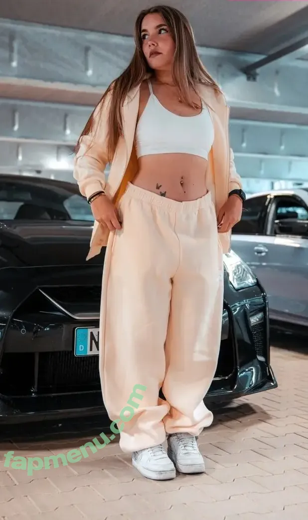 joysemmi nude photo #0200 (joysemmi)