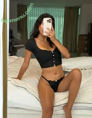 nude photo #0005