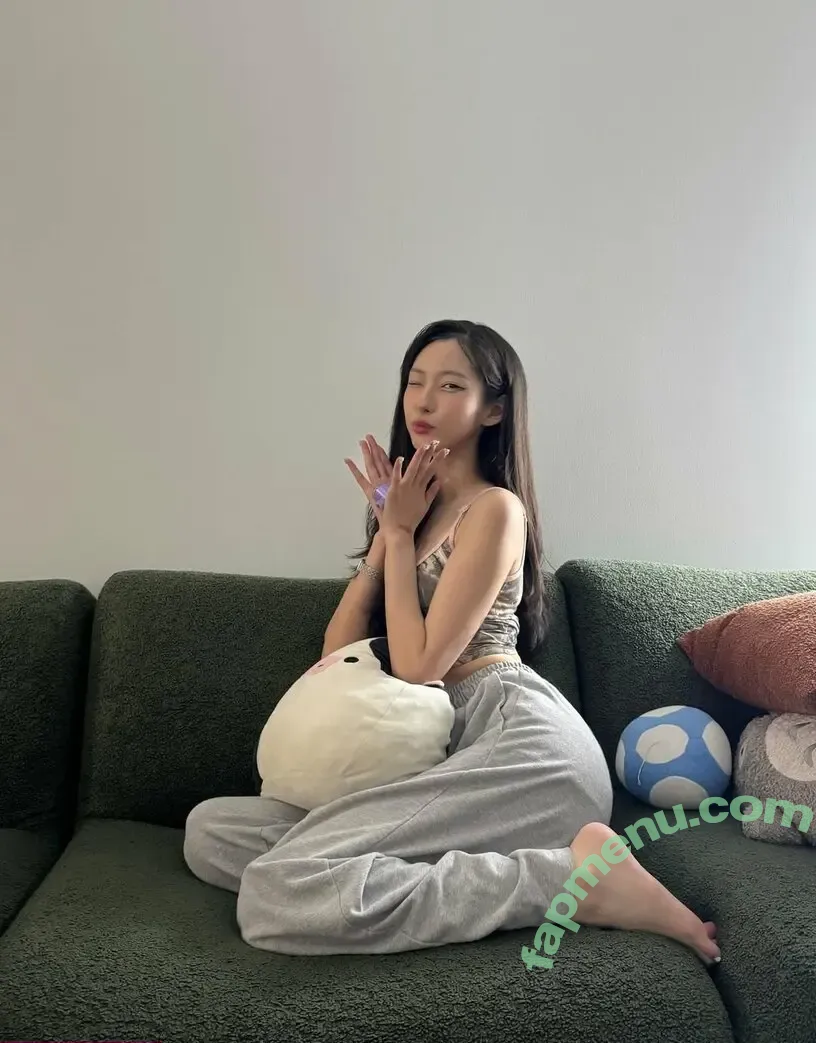 Ju Woo nude photo #0003 (_juw00_ / merberry0410)