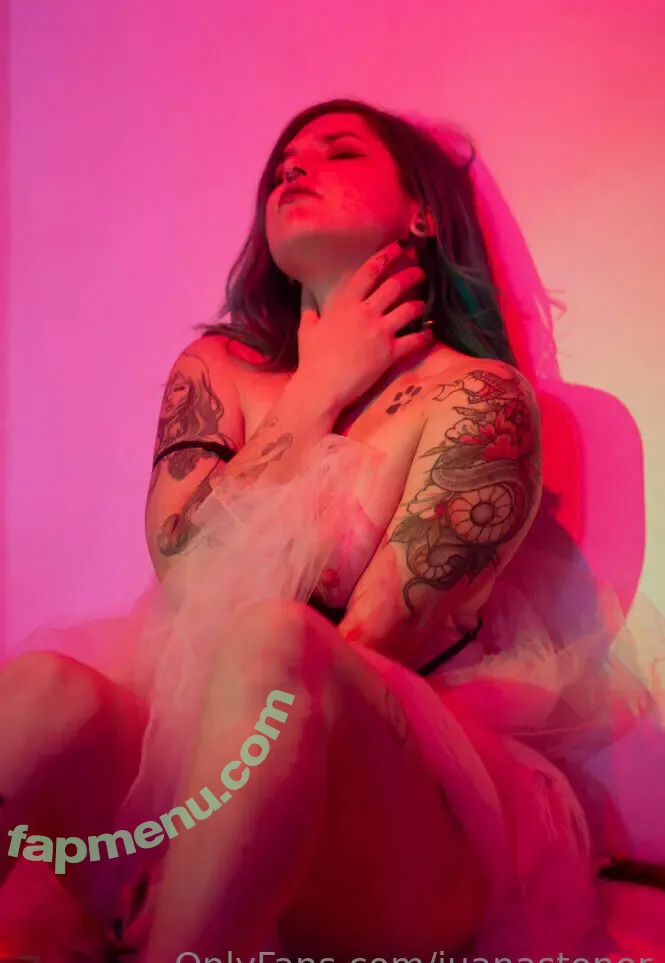 juanastoner nude photo #0036 (juana.x.stoner)