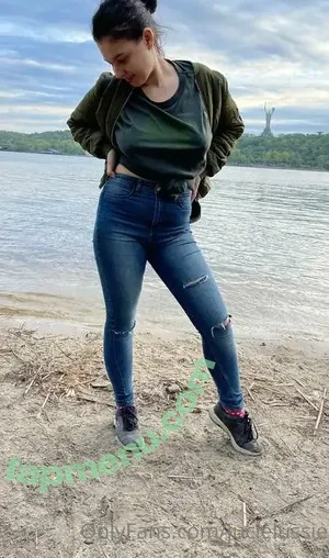 jucielussie / ok_ksks nude photo #0162
