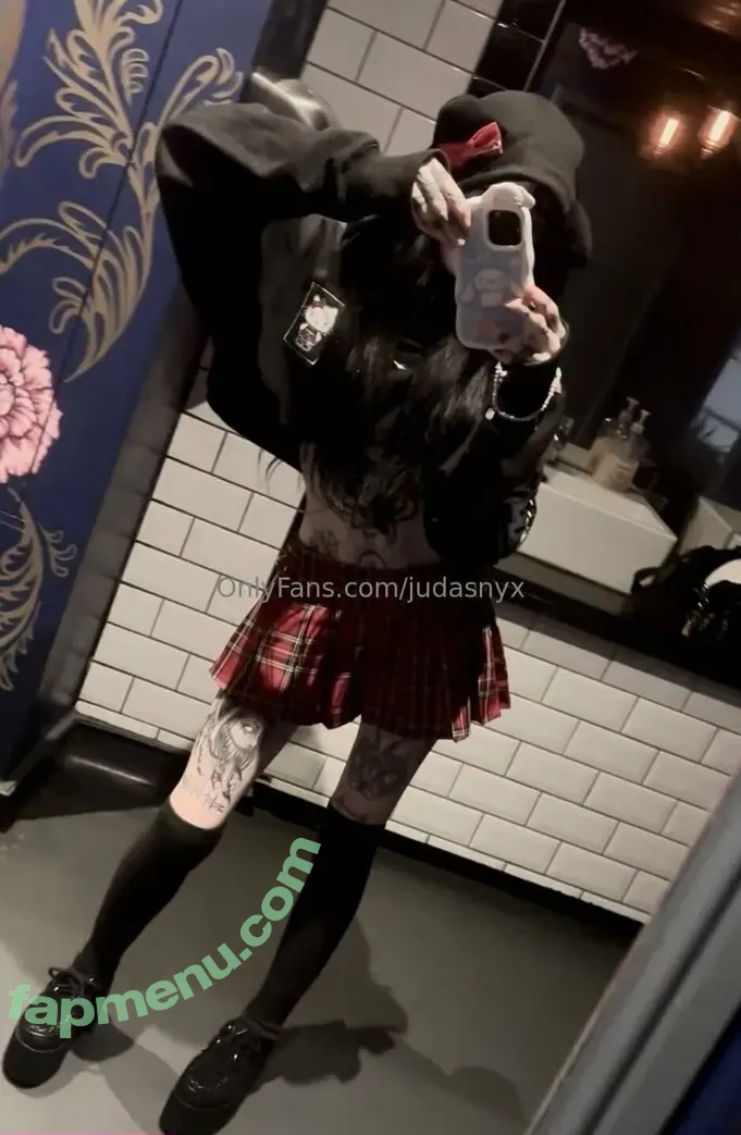 judasnyx nude photo #0014 (judas.nyx)