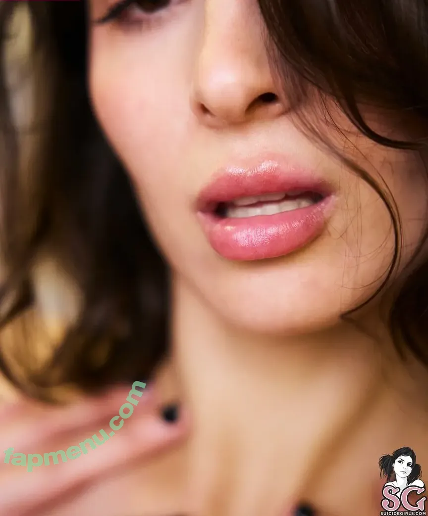 Judithe nude photo #0008 (judithe.hernandez.studio)
