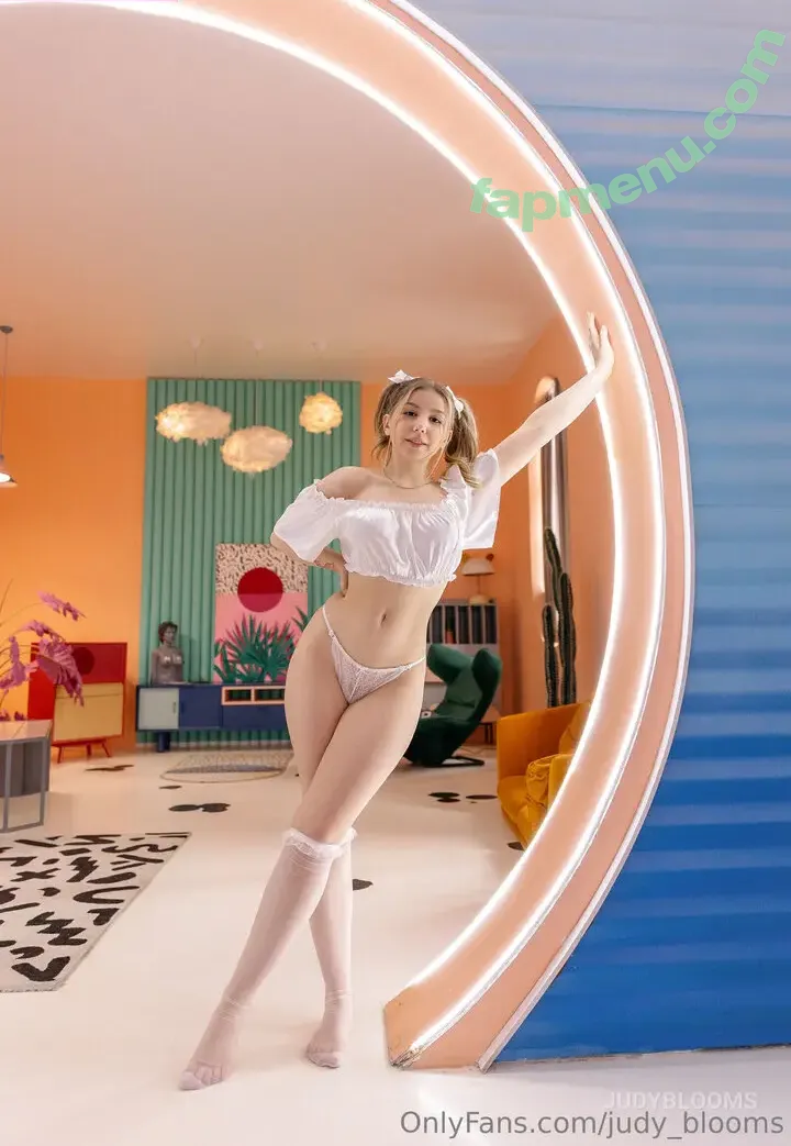 judy_blooms nude photo #0033 (judyblume4real)