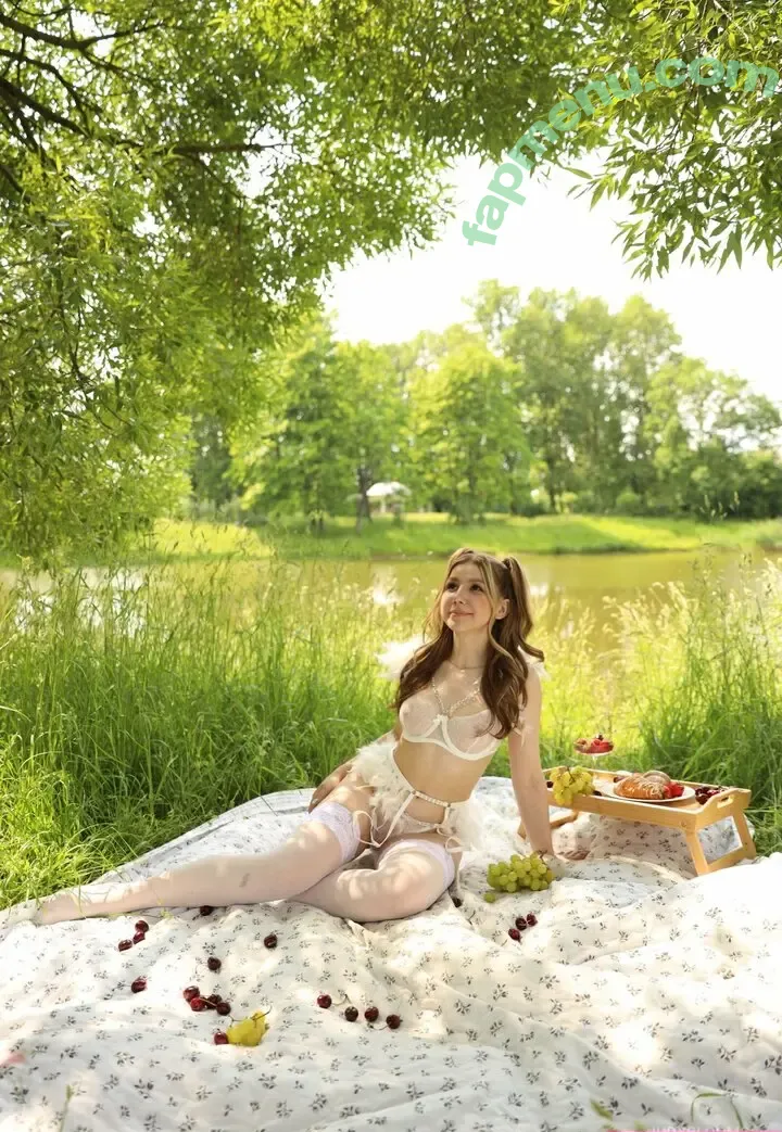 judy_blooms nude photo #0077 (judyblume4real)