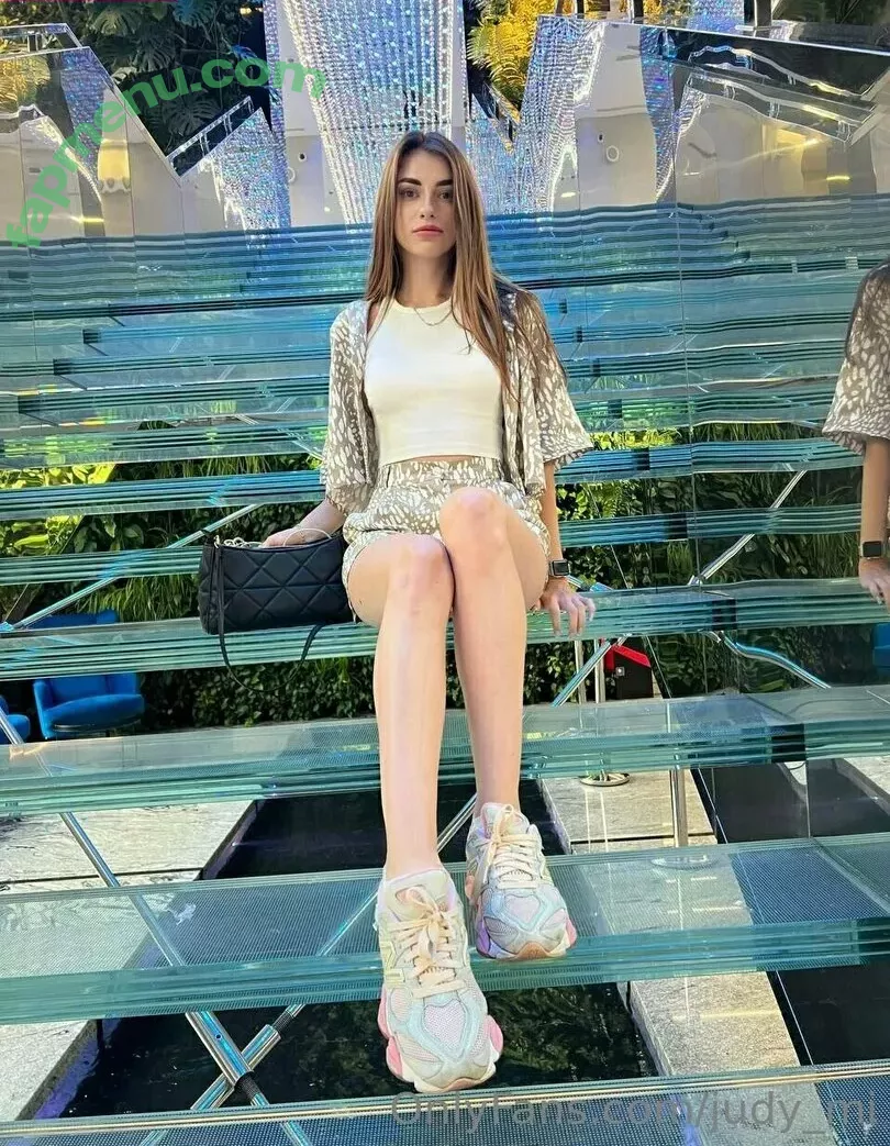 judy_mi nude photo #0184 (j_mi_cha)