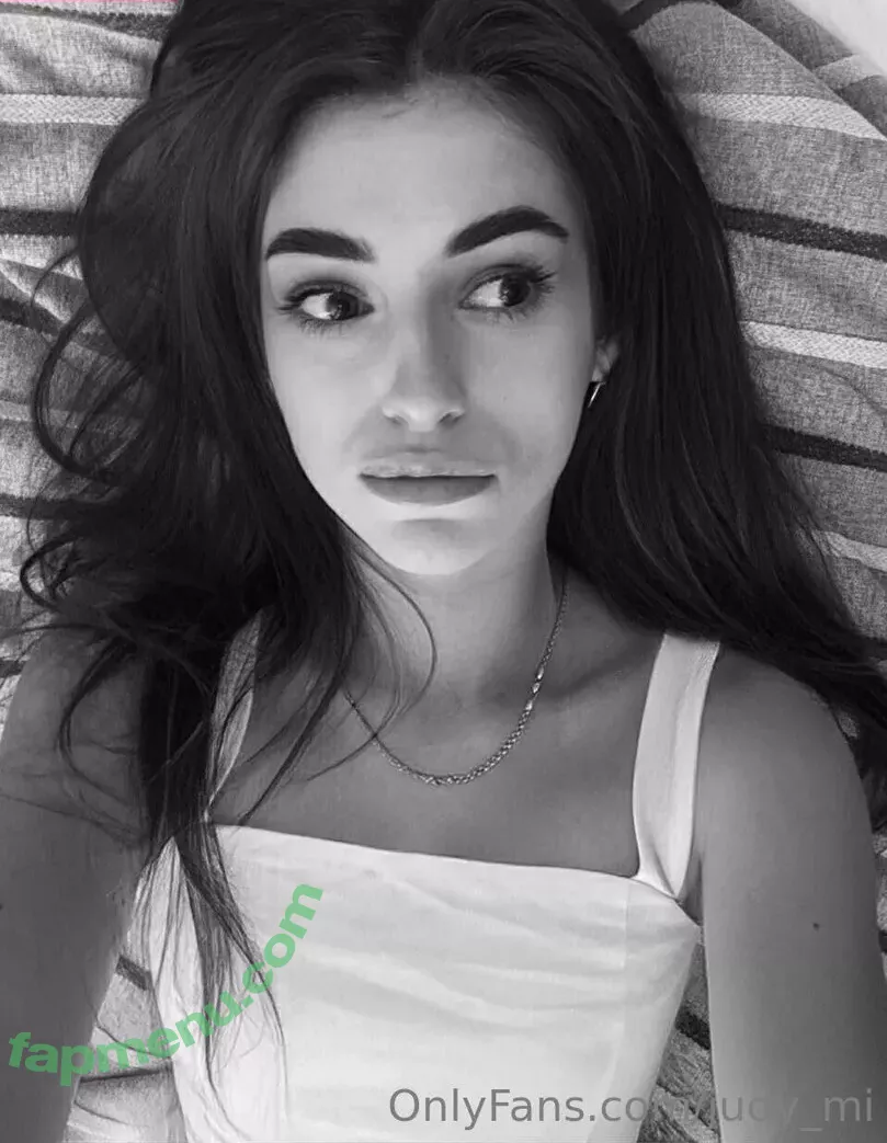 judy_mi nude photo #0193 (j_mi_cha)