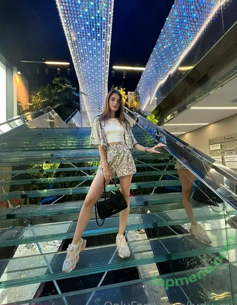 judy_mi nude photo #0204 (j_mi_cha)