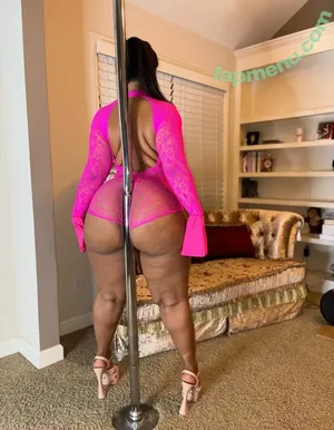 judylaw100 / bigbootyjudylaw100 / judylaw100_ nude photo #0054